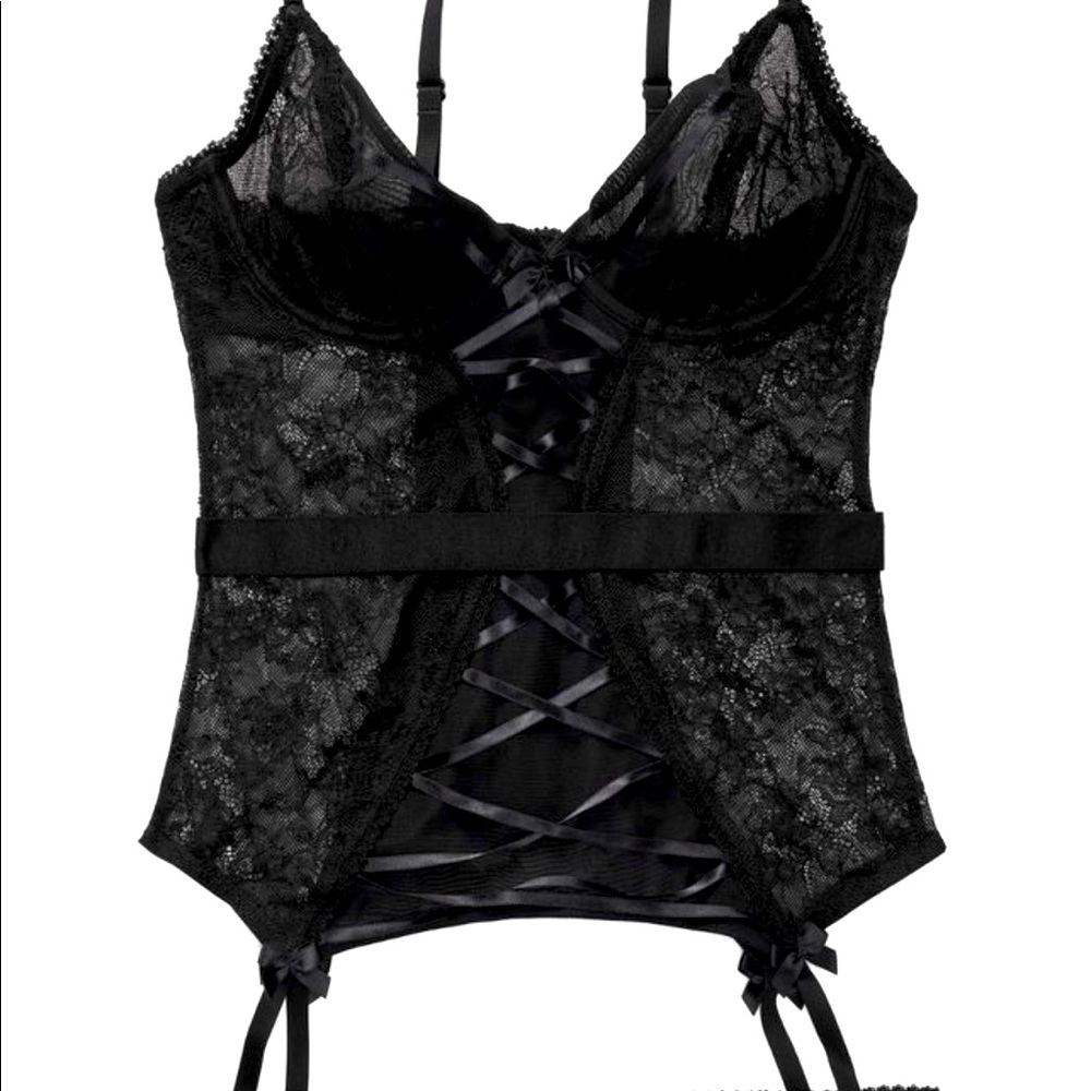 🟣Adore Me Andra Unlined Bustier